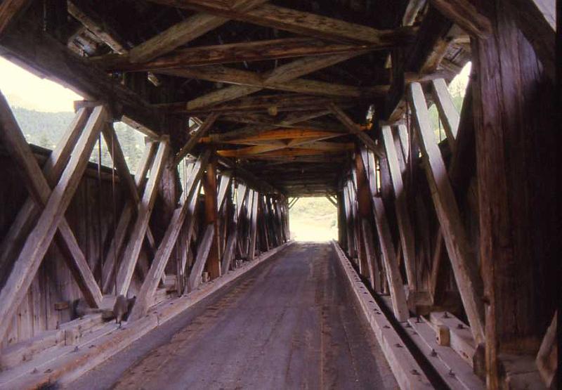 160-Scuol,ponte sull'Inn,agosto 1987.jpg